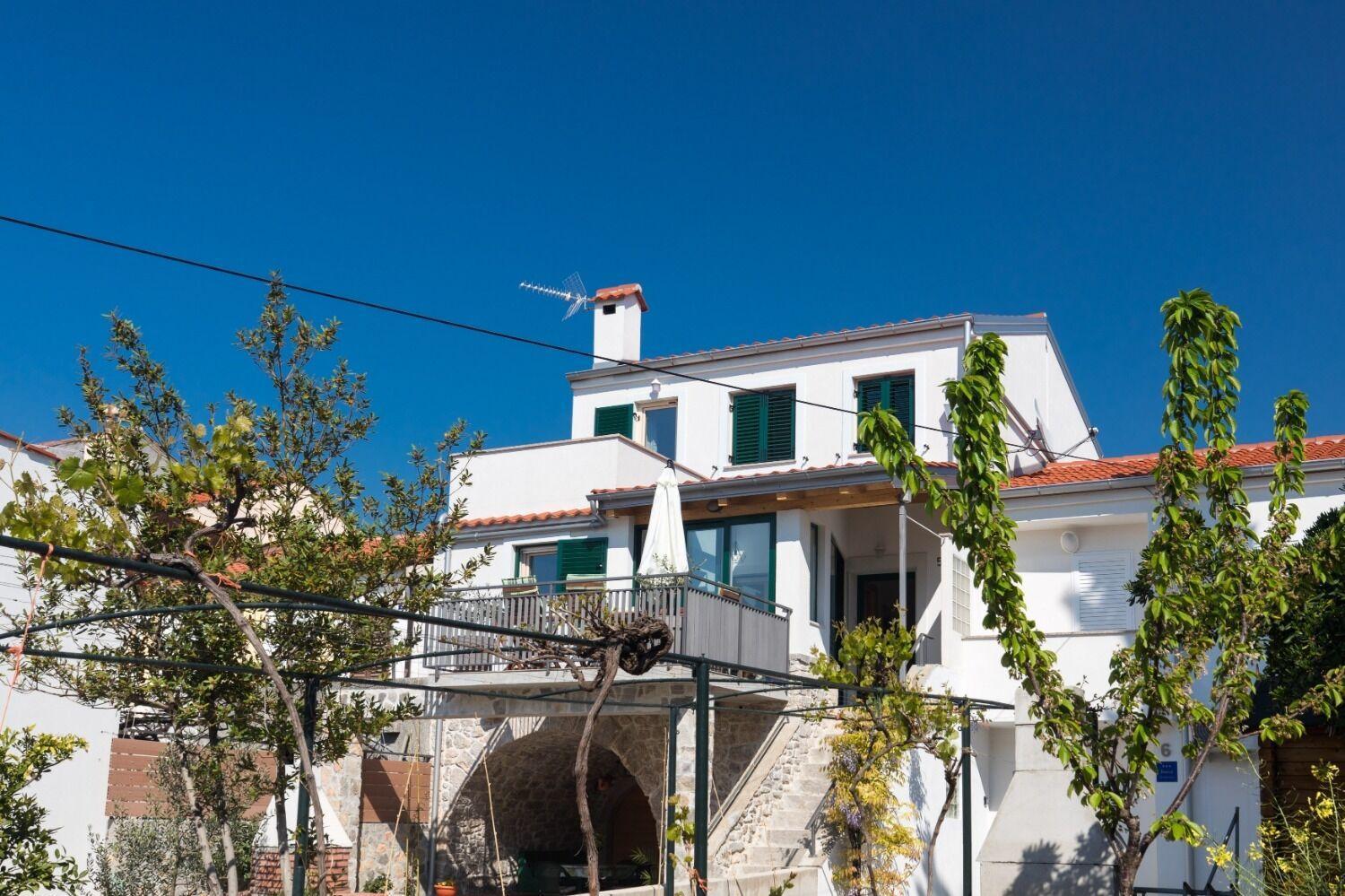 Holiday Home Mari - Modern Holiday House Close To Sea Punat Bagian luar foto